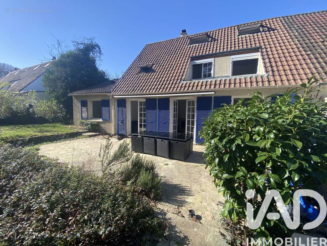 Photo 1 - Maison à SAINT-FARGEAU-PONTHIERRY