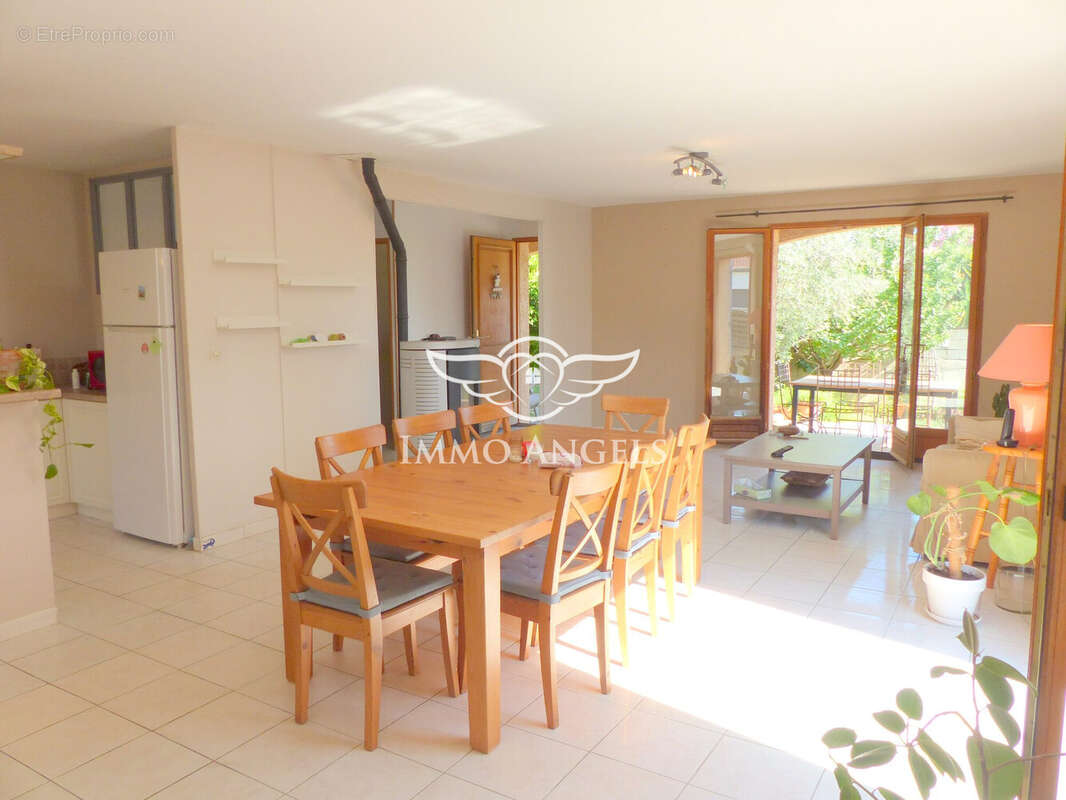 Maison à LUNEL-VIEL