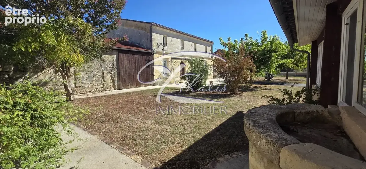 Maison 9 pièces 366 m² à vendre à Saint-Andre-De-Cubzac (33240) - photo 3