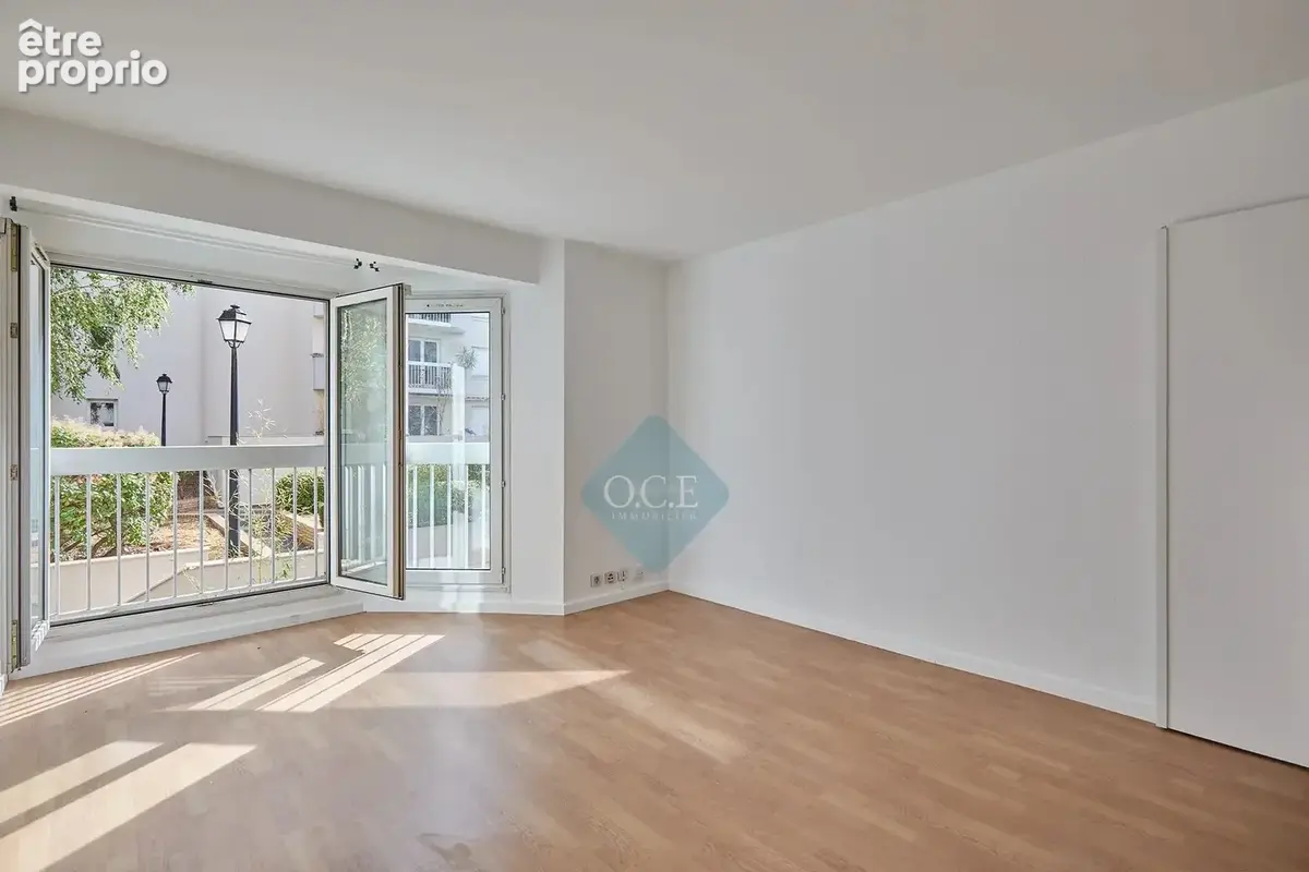 Appartement à PARIS-20E