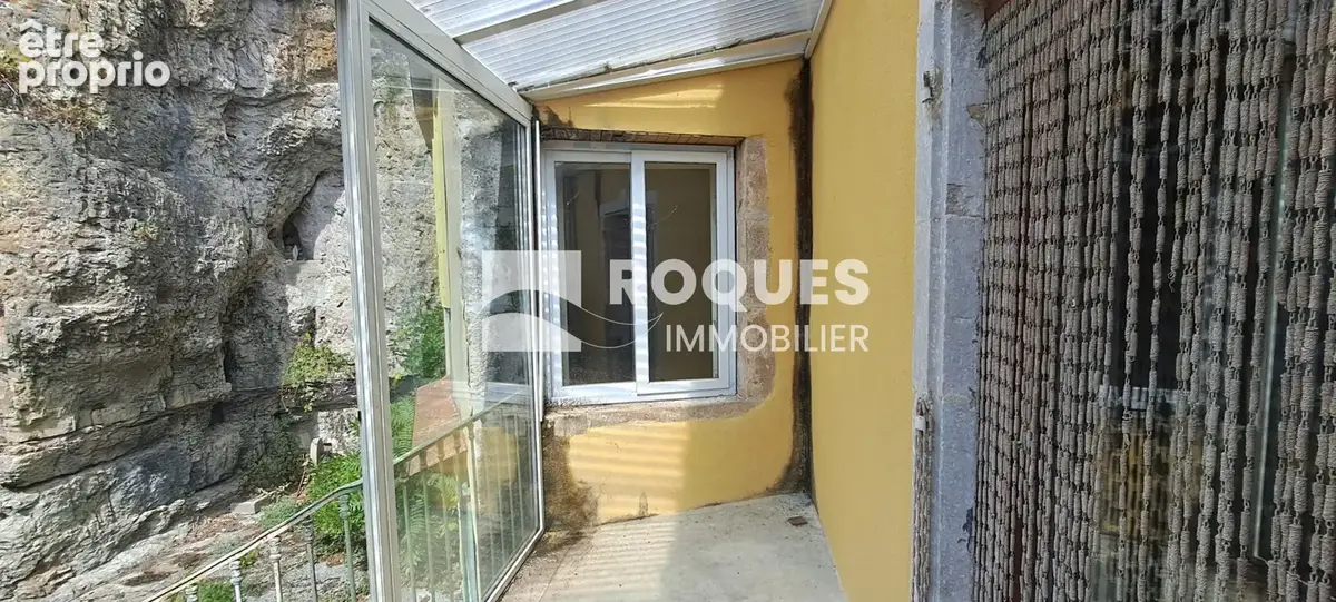 A vendre Le Caylar, Ensemble immobilier avec dépendances et cour attenante - photo 12