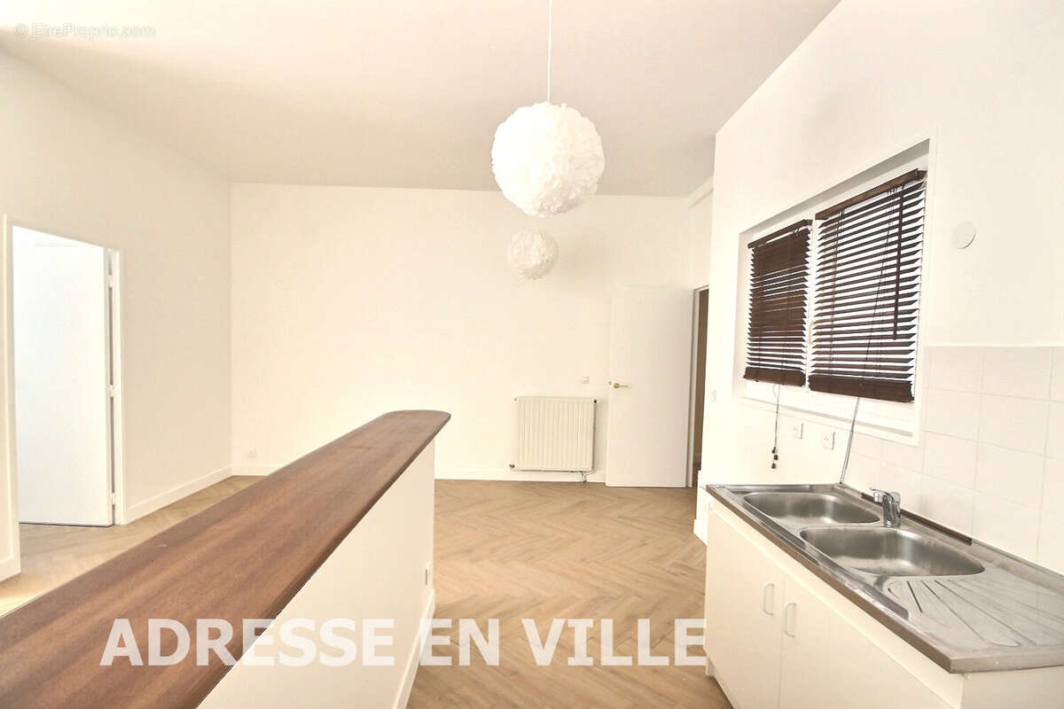 Appartement à LEVALLOIS-PERRET