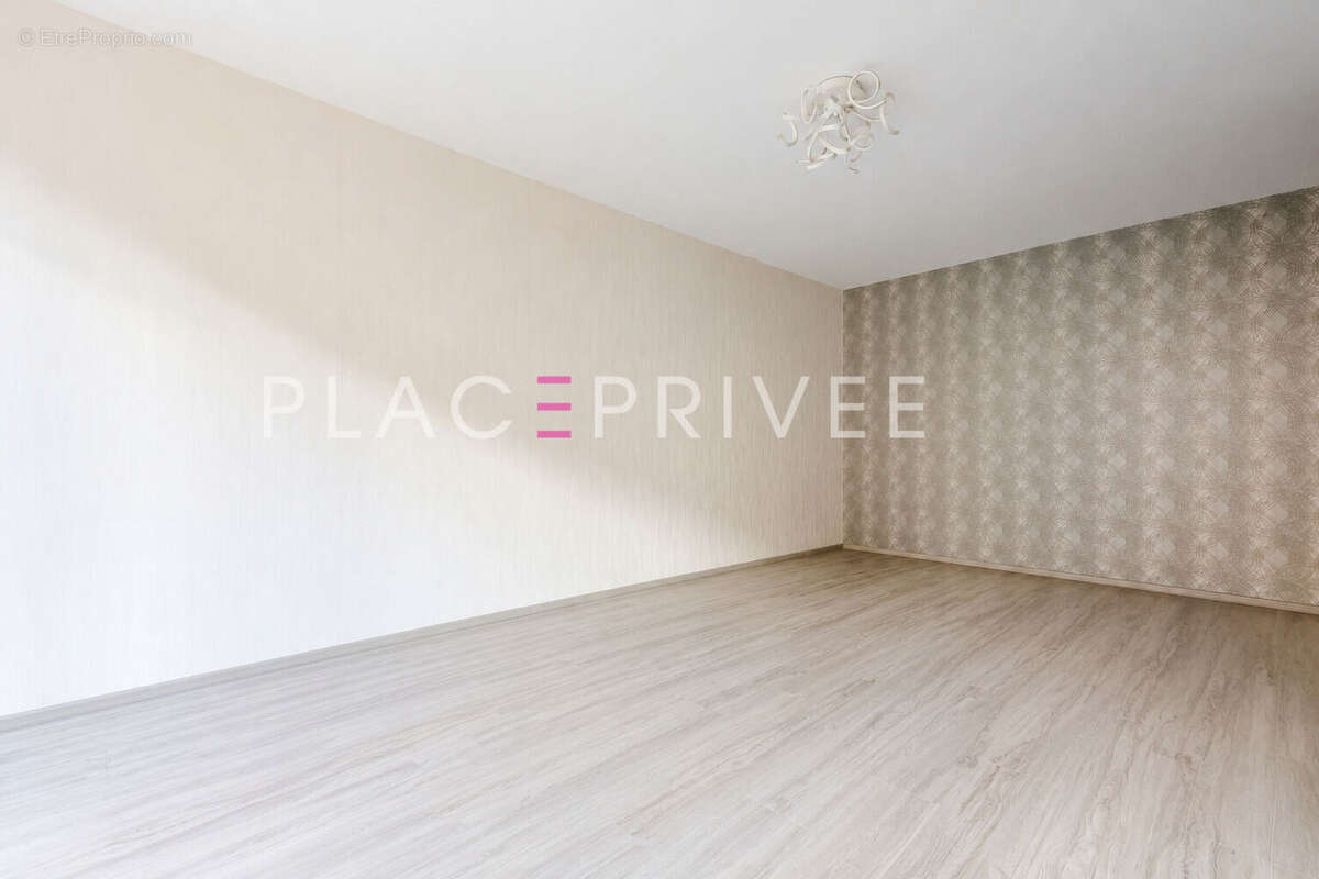 Appartement à JARVILLE-LA-MALGRANGE