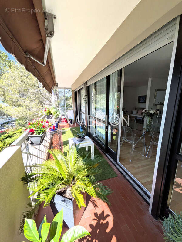 Appartement à SAINT-RAPHAEL