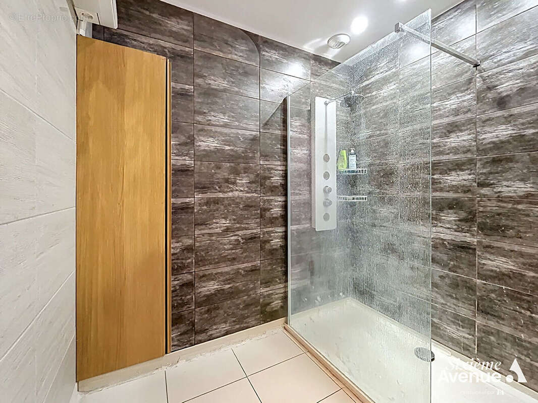 Appartement Saint Symphorien D Ozon 3 pièces 75 m² + combles aménageables et garage - photo 8