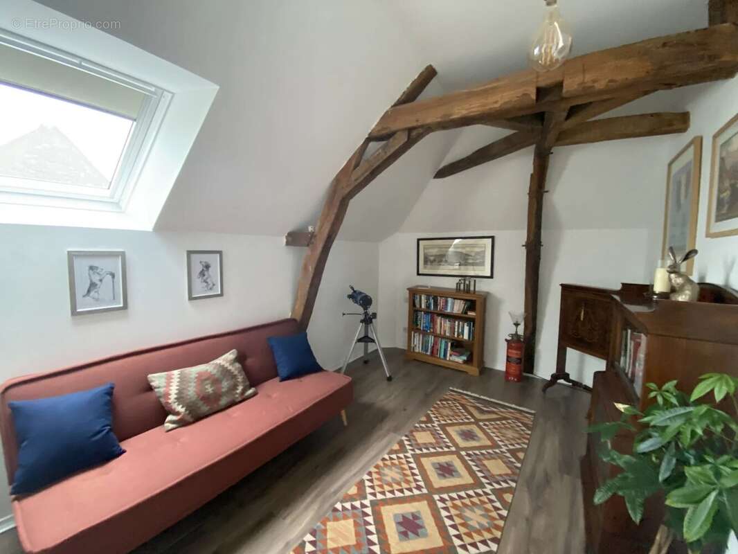 Maison à SABLE-SUR-SARTHE