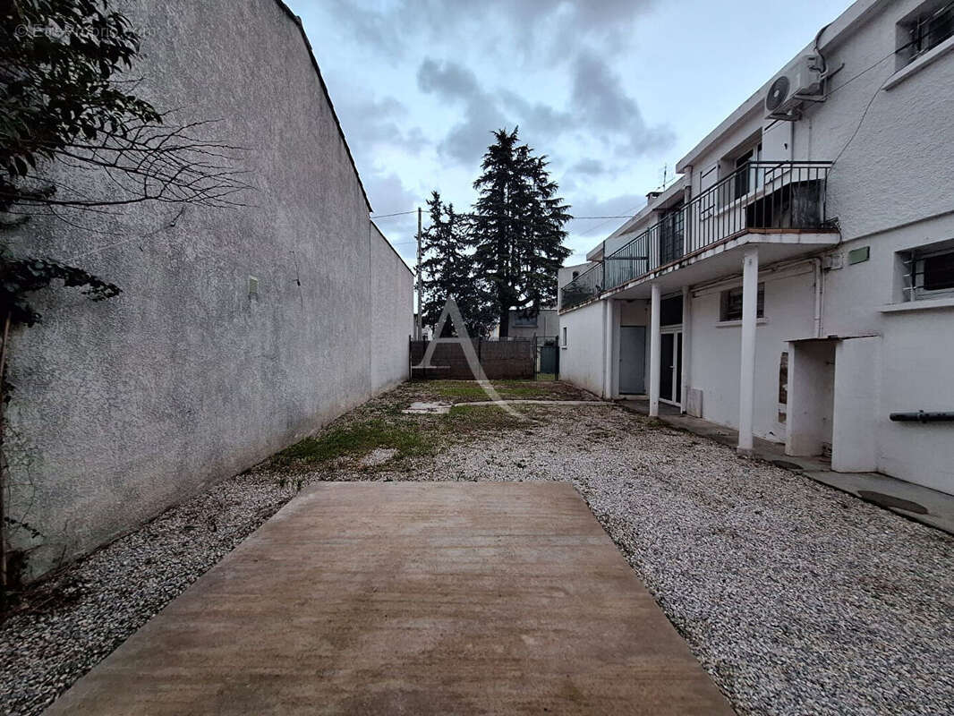 Appartement à RODILHAN