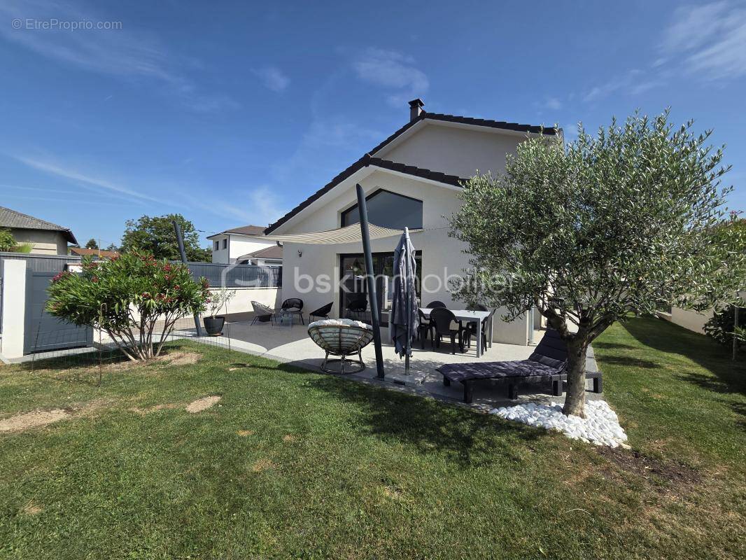 Maison à MOIRANS