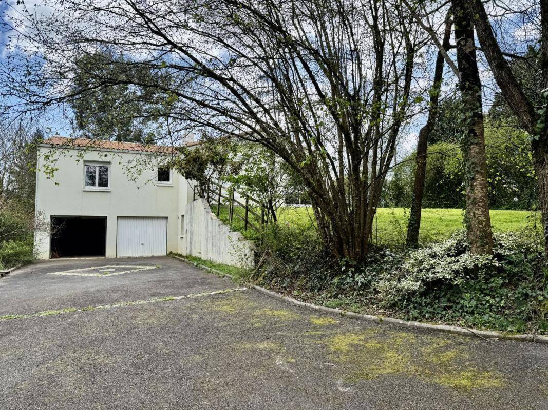 Maison à LE GIROUARD