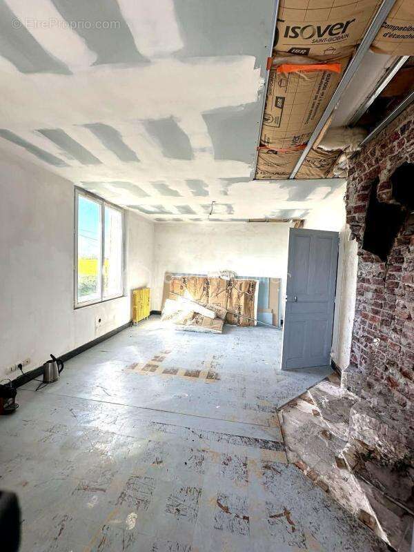 Maison à SAINT-LAURENT-EN-GATINES