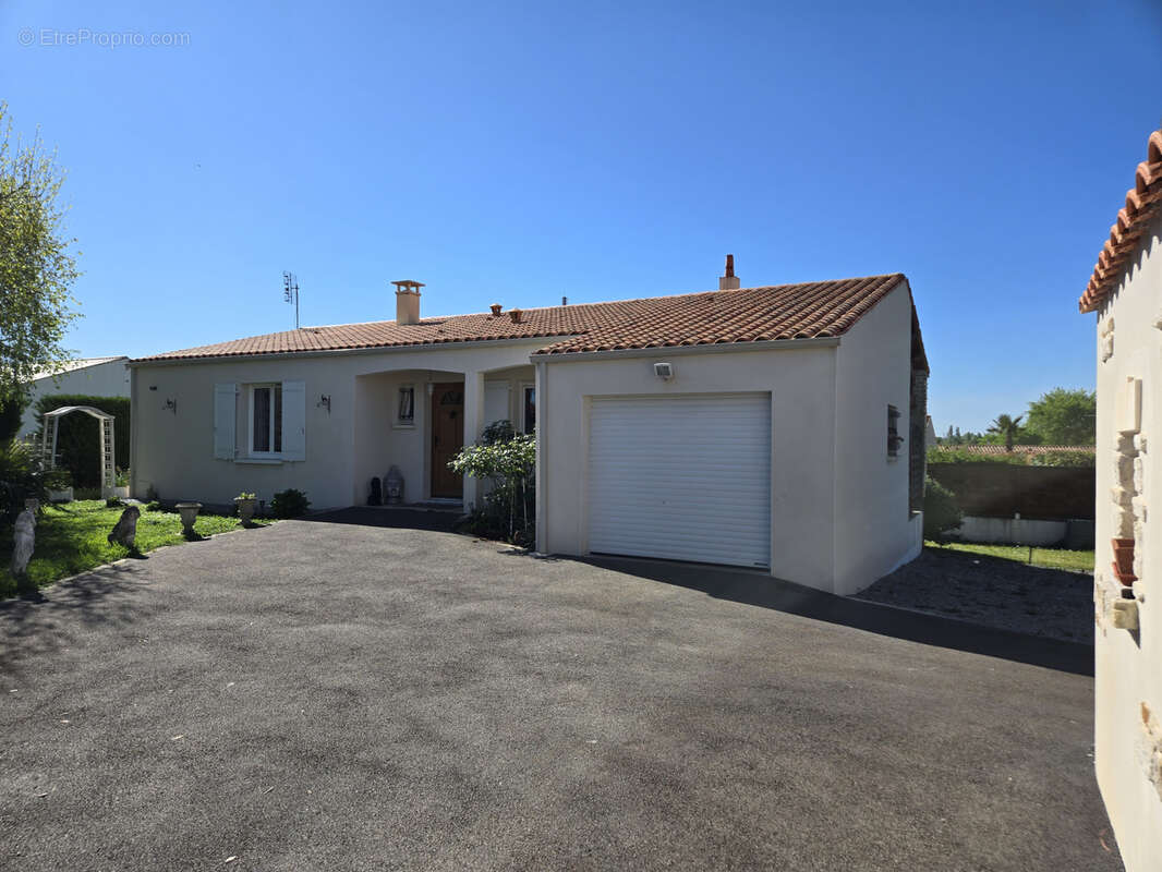 Maison à BREUIL-MAGNE