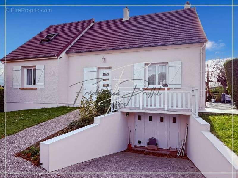 Maison à BREUIL-LE-VERT