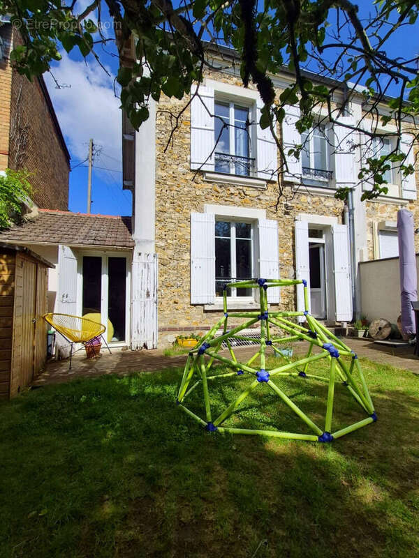 Maison à TAVERNY