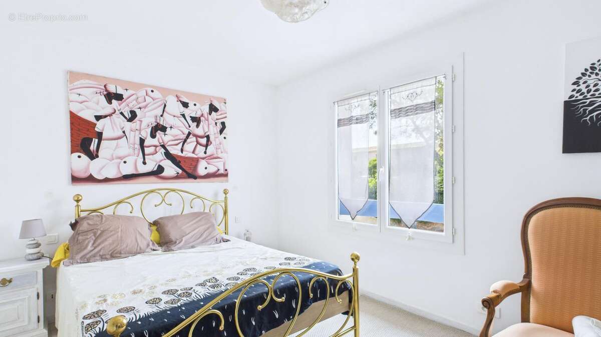 Maison à CARQUEIRANNE