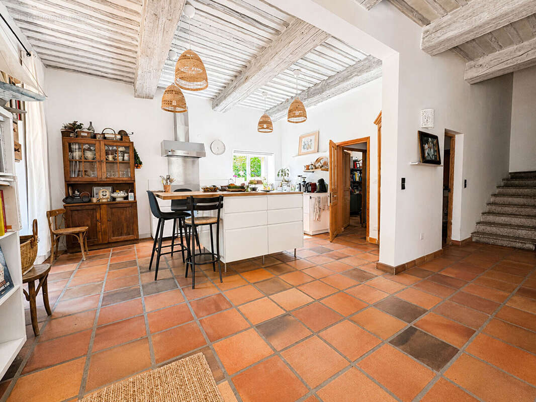 Maison à MORMOIRON