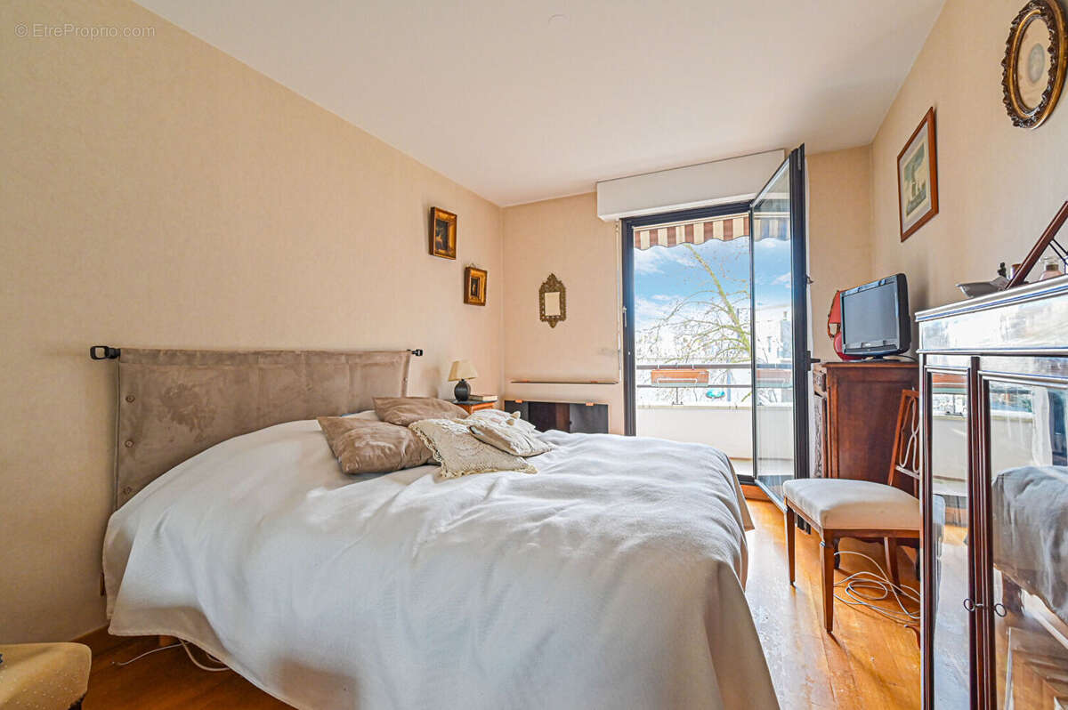 Appartement à CHATILLON