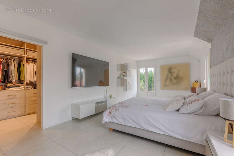 Maison à VILLAINES-SOUS-BOIS