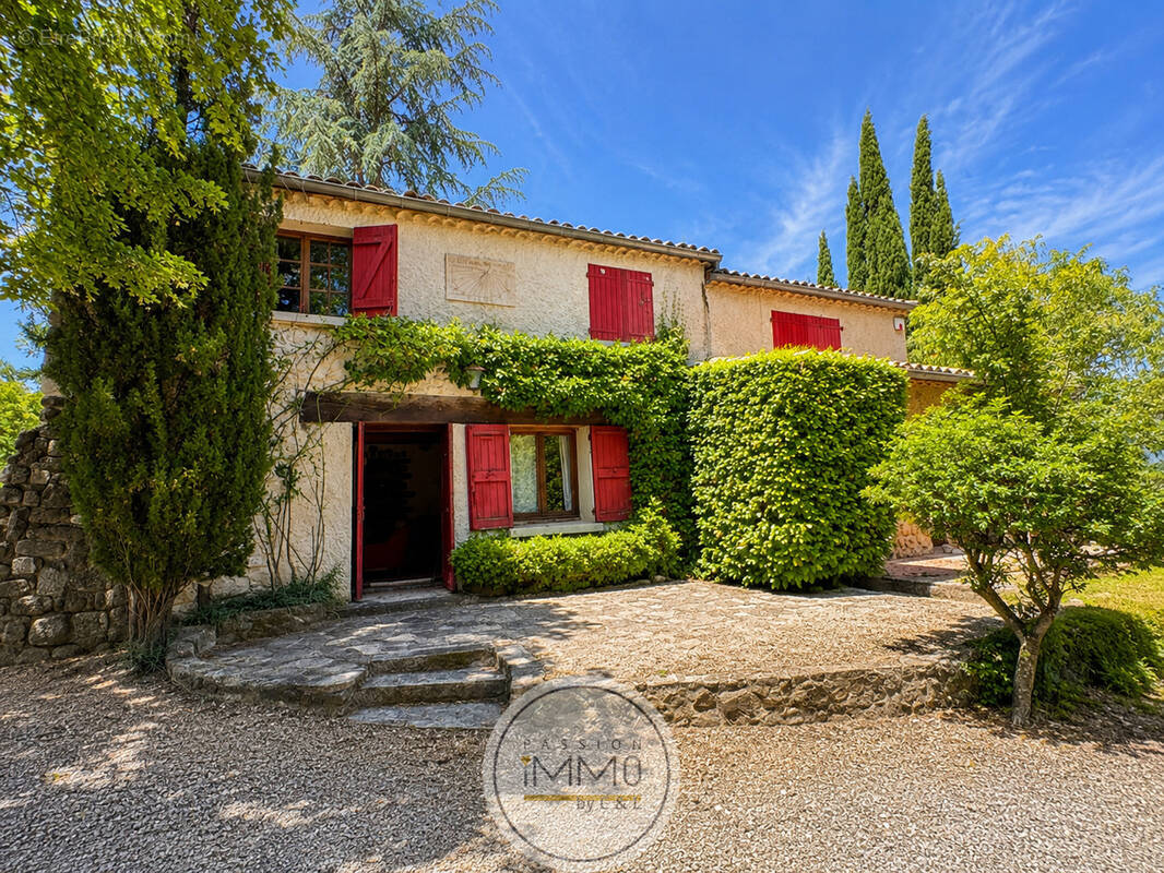 Maison à CHAMPTERCIER
