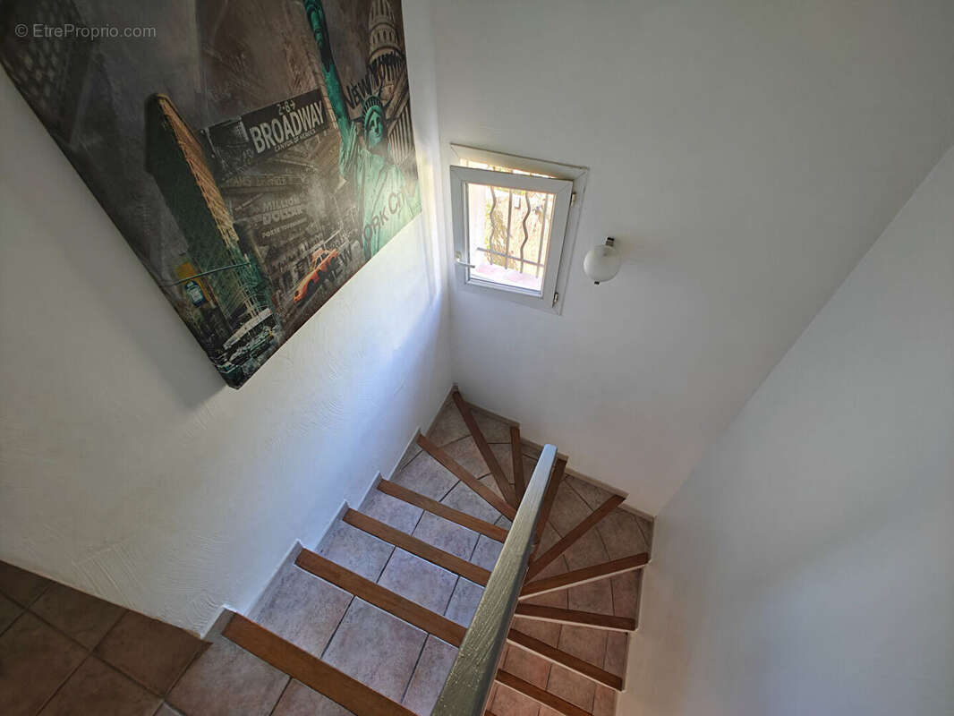 Maison à LA VALETTE-DU-VAR