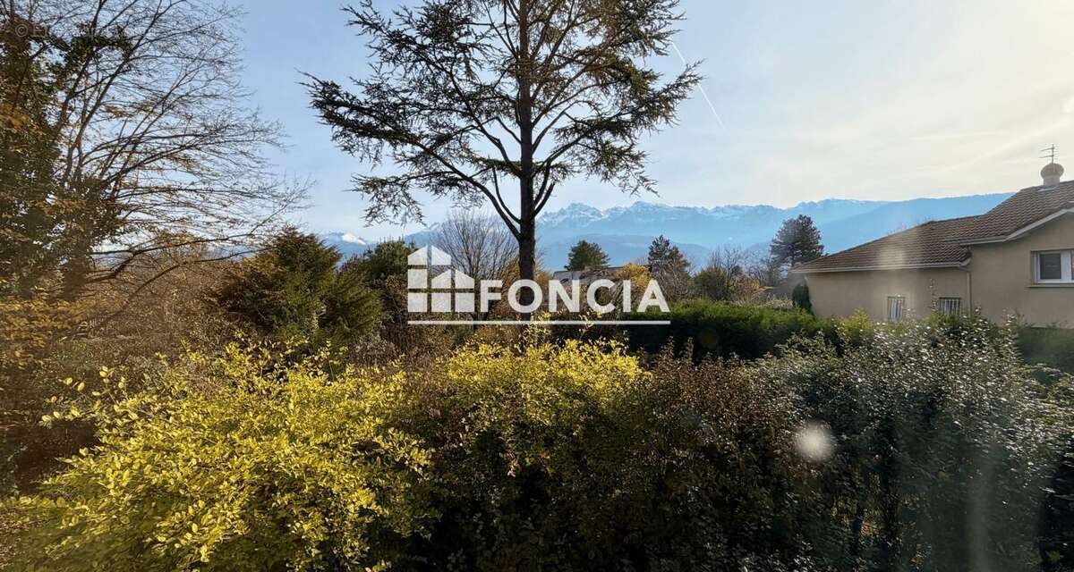 Maison à MONTBONNOT-SAINT-MARTIN