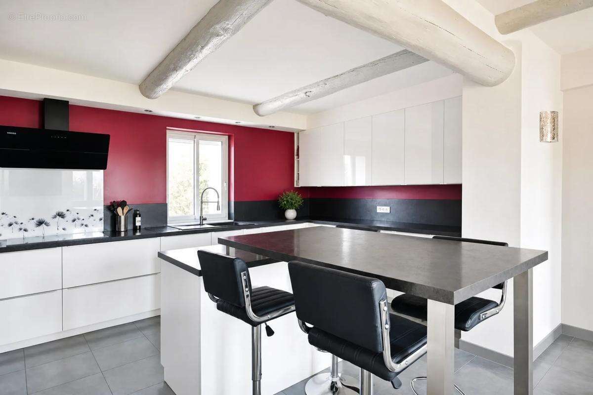 Mas rénové 11 pièces avec piscine à Monteux - photo 8
