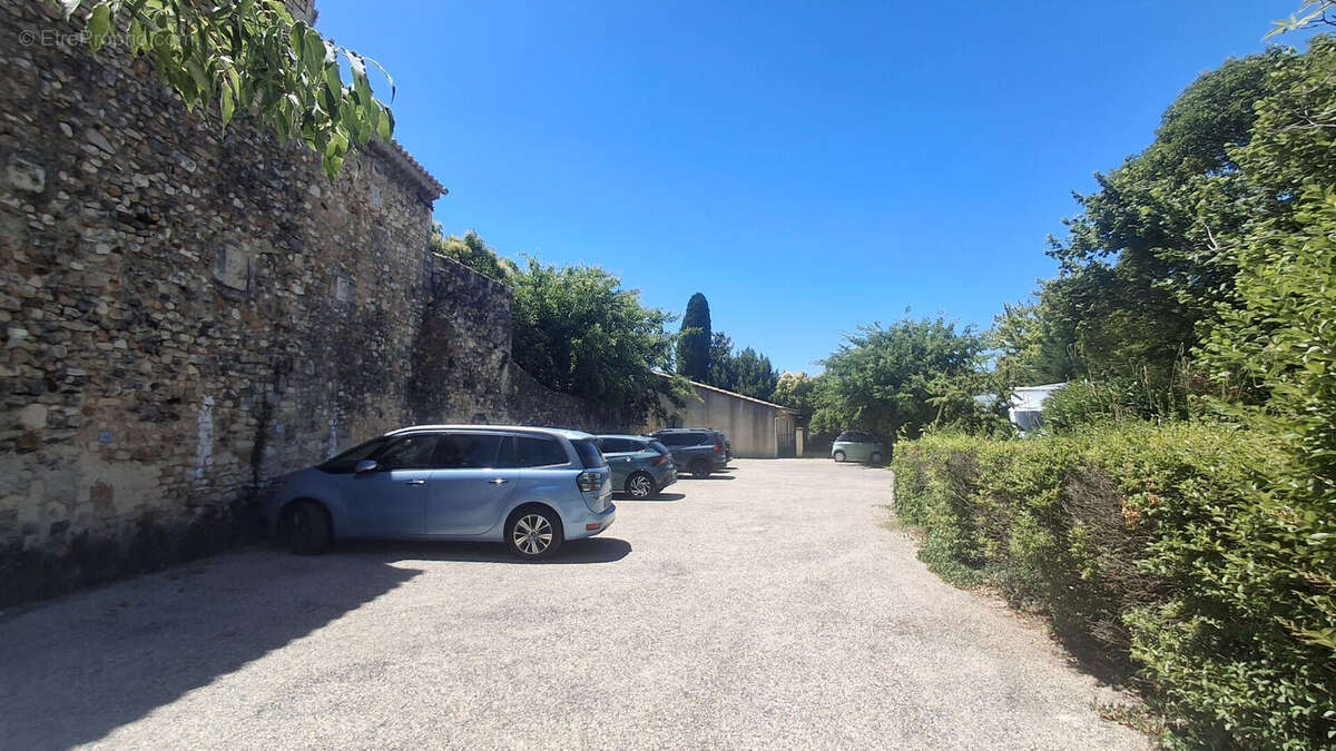 Exclusivité - St Paul 3 Châteaux, Appartement  de  87m², 3 ch. dans résidence avec piscine - photo 5