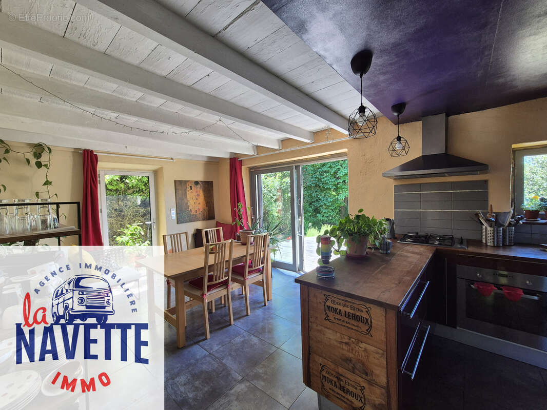Maison 5 pièces avec grange attenante et terrain. - photo 9