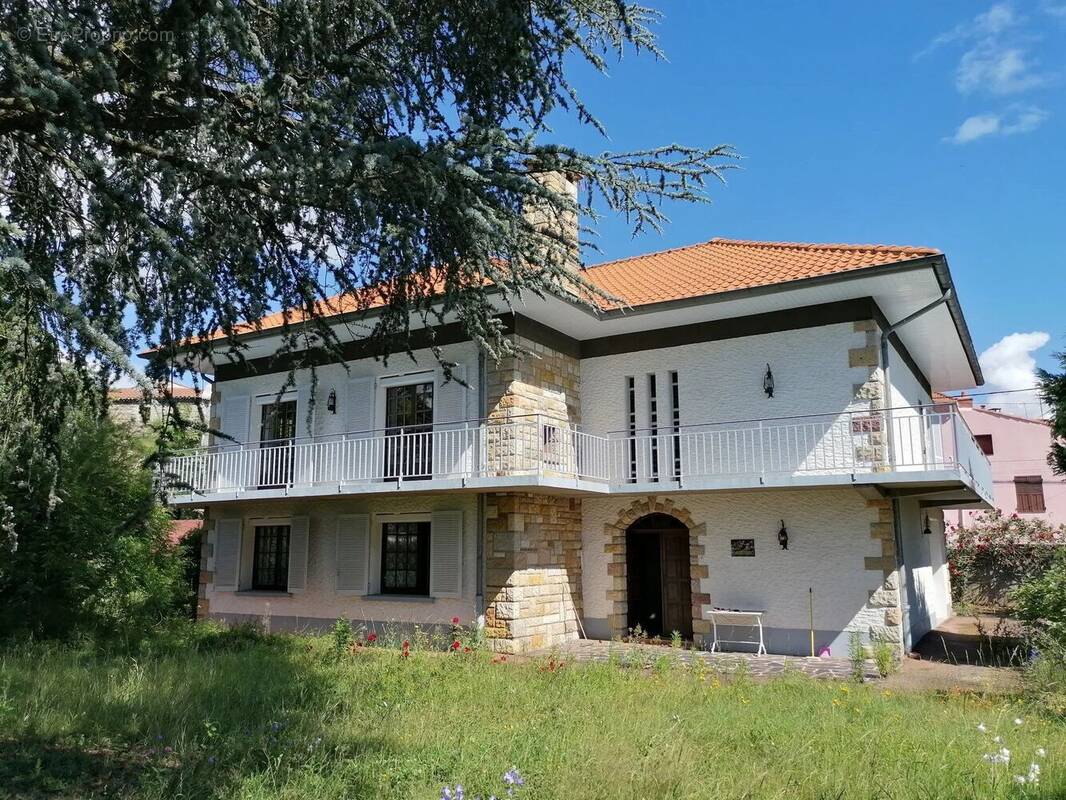 Maison à BRASSAC-LES-MINES
