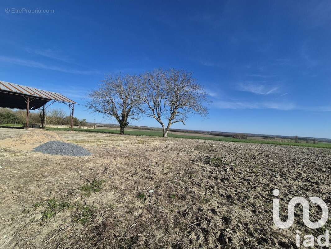 Photo 8 - Maison à BERTHEGON