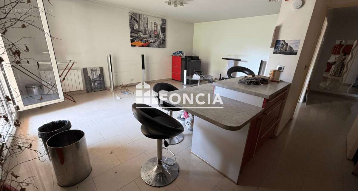 Appartement à LE BOURGET