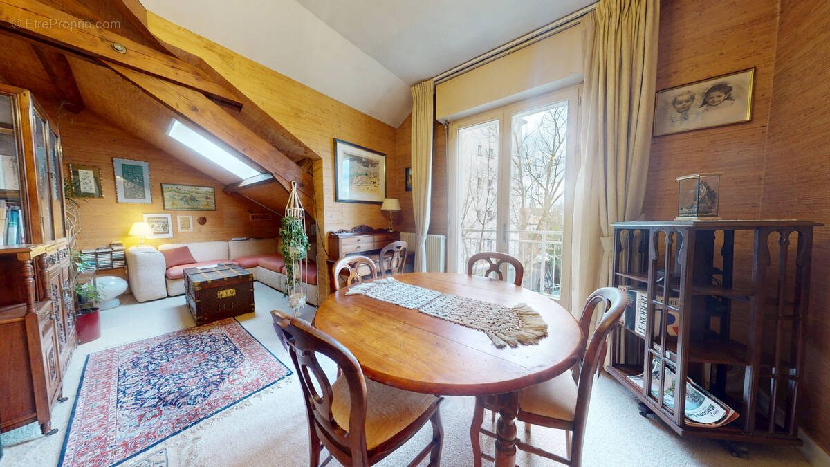 Appartement à MAISONS-LAFFITTE