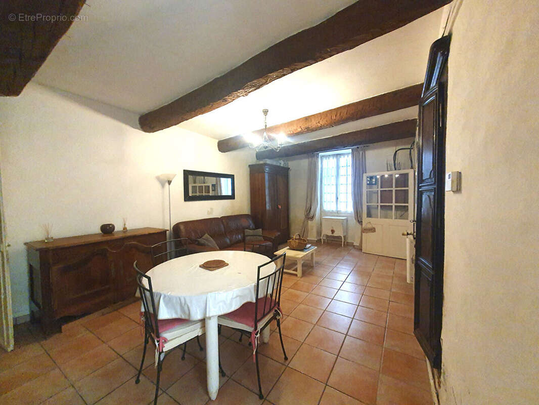 Maison à CALVISSON