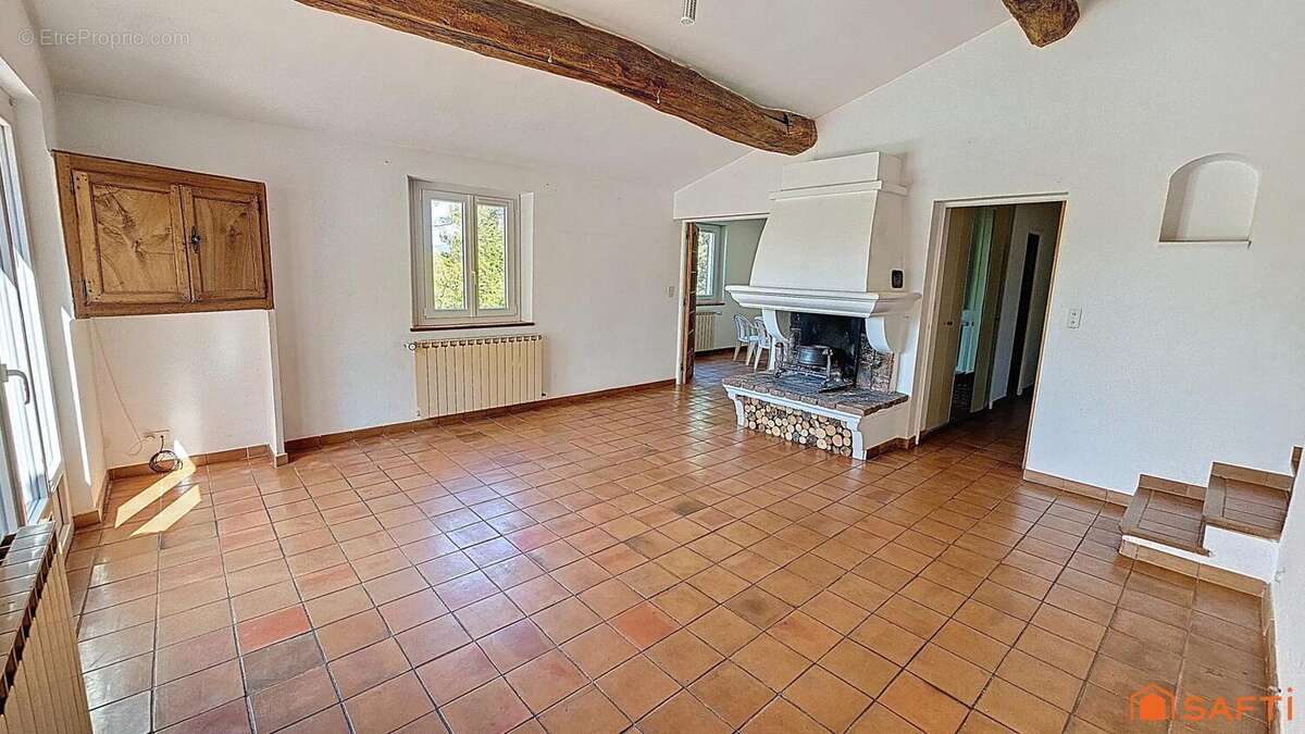 Photo 8 - Maison à SALERNES