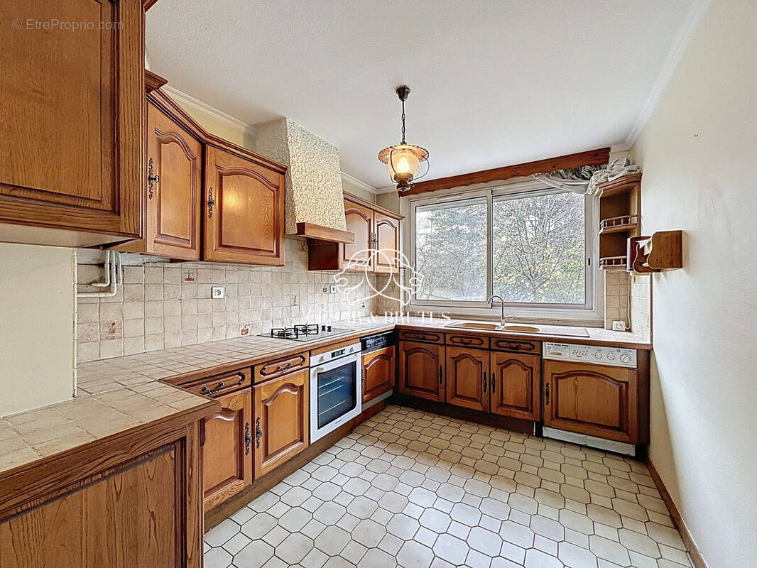 Appartement à LYON-9E