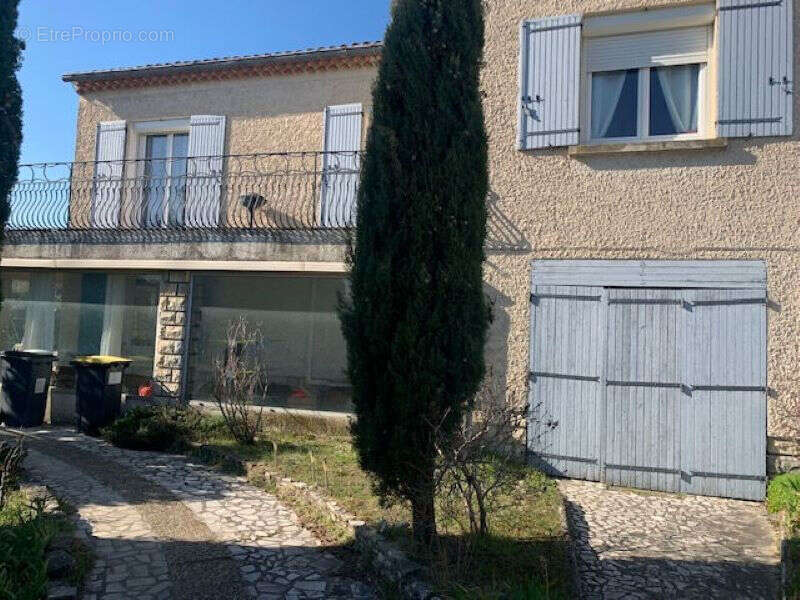 Appartement à AUBIGNAN
