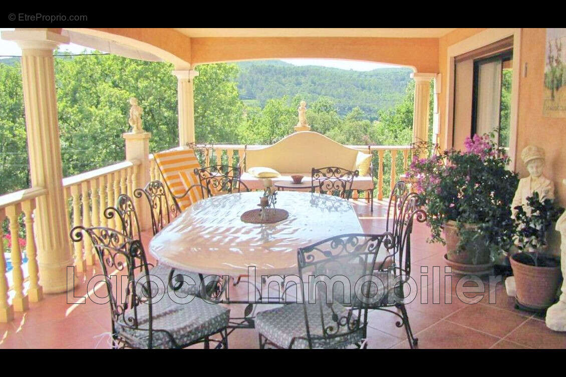 Maison à FLASSANS-SUR-ISSOLE