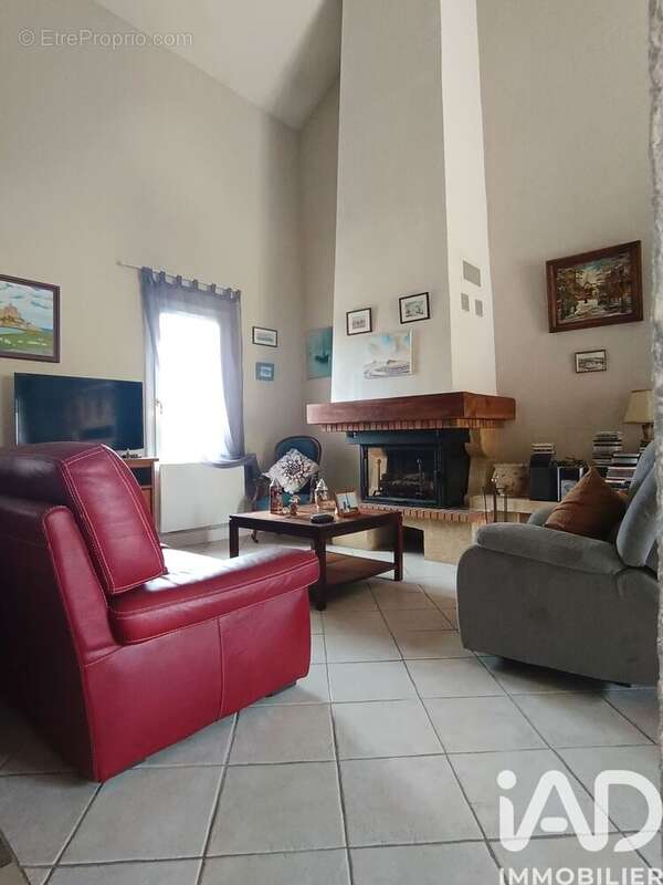 Photo 2 - Maison à ANET