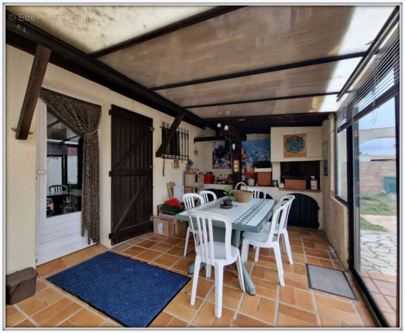 Maison à CUXAC-D&#039;AUDE