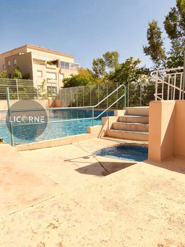 Appartement à MARSEILLE-12E