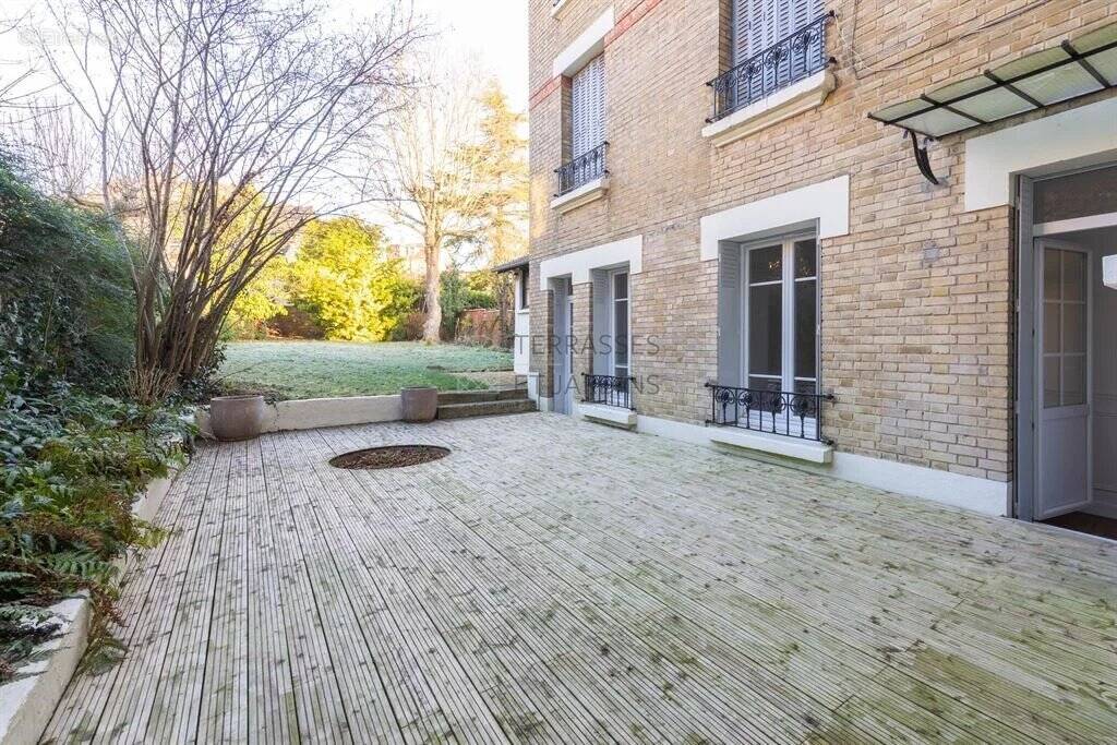 Appartement à CHAVILLE