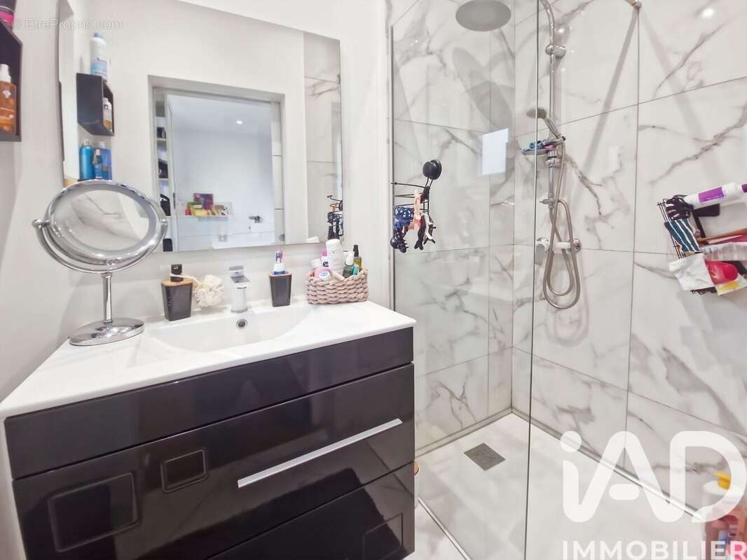 Photo 9 - Maison à JOIGNY