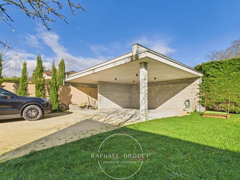 Maison à VILLETTE-DE-VIENNE