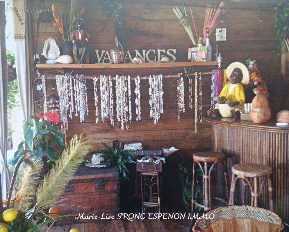 Maison à PERNES-LES-FONTAINES