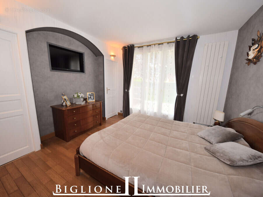 Maison à CHELLES