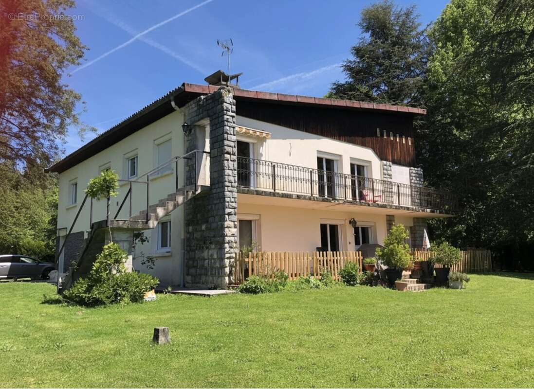 Maison - chambres d'hôtes & événementiel clé en main – et si votre prochain projet de vie commençait ici ! - photo 12