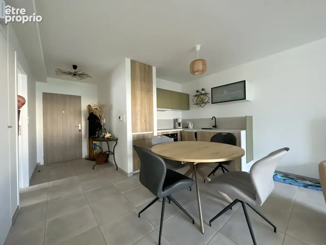 Granville, à 300 mètres de la plage d'Hacqueville, appartement T2 de 2022 avec superbe vue !!! - photo 3