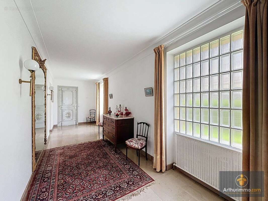 Maison à SALLES-DE-BELVES