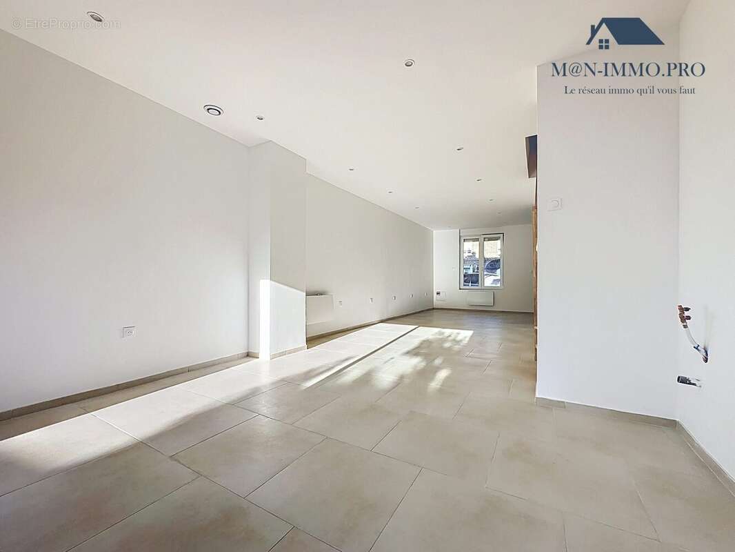 Maison à ERQUINGHEM-LYS