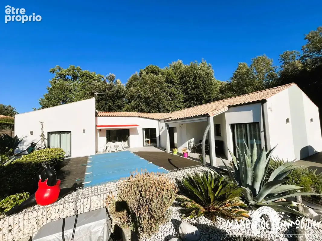 Photo Maison à Meschers-Sur-Gironde au prix de 824 000€