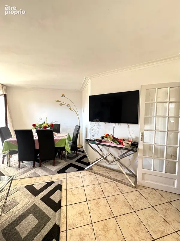 Appartement à vendre spacieux F4 avec deux balcons - photo 5